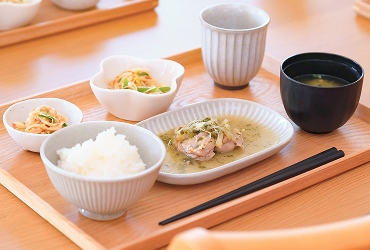 食事のイメージ写真